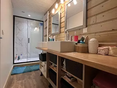 Maison, 196 m²