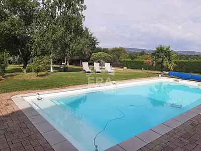 Maison, 234 m²