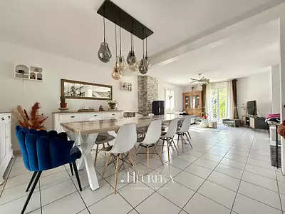 Maison, 150 m²