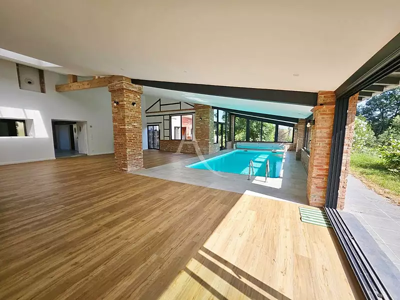 Maison, 340 m²