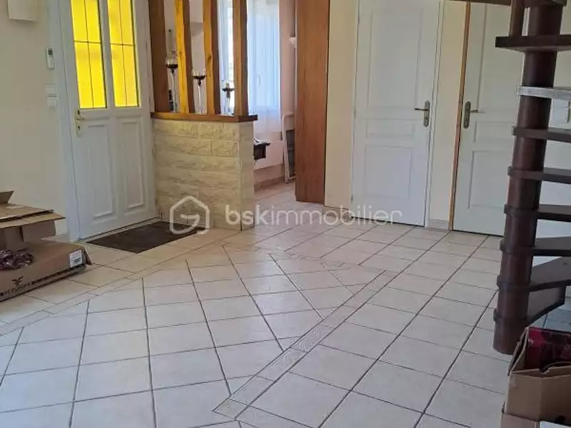 Maison, 122 m²