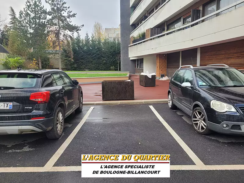 Parking, 12 m²