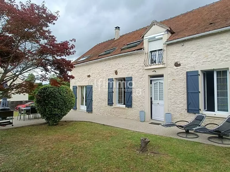 Maison, 185 m²