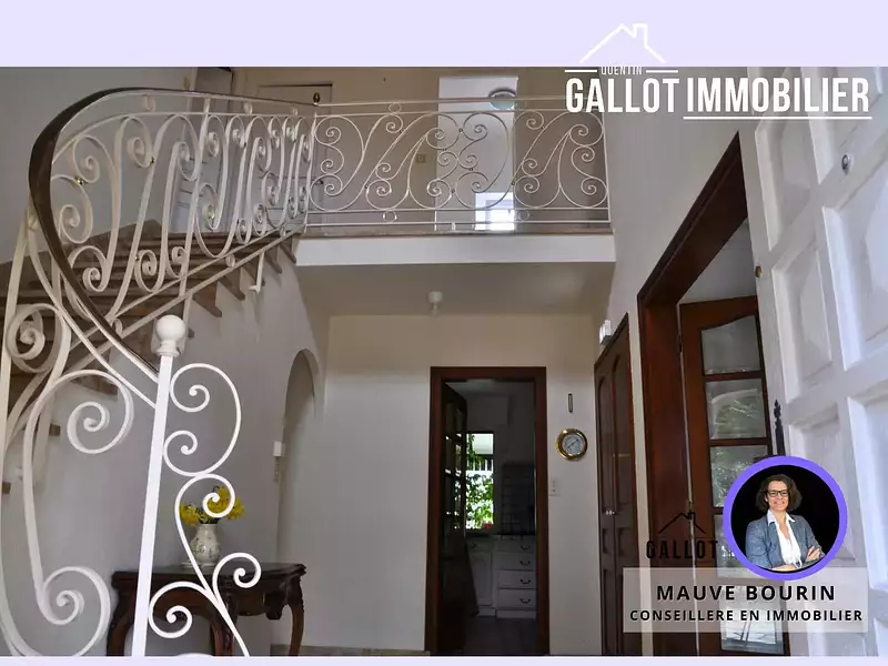 Maison, 159 m²