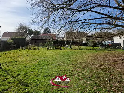 Terrain, 637 m²