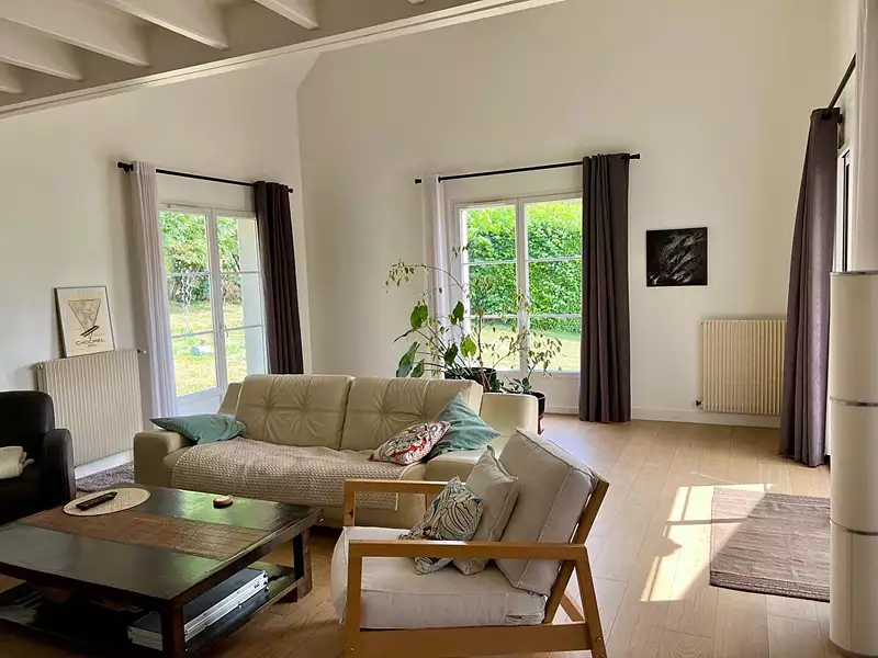 Maison, 166 m²