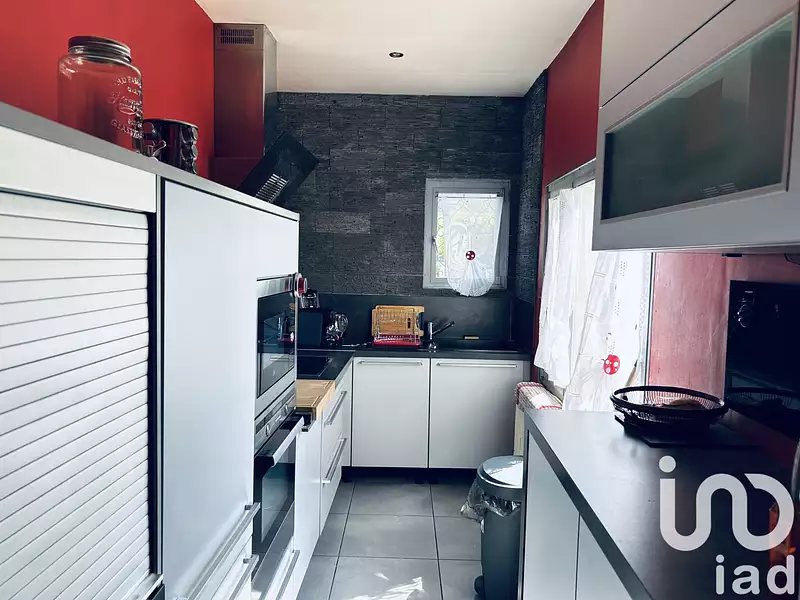 Maison, 99 m²