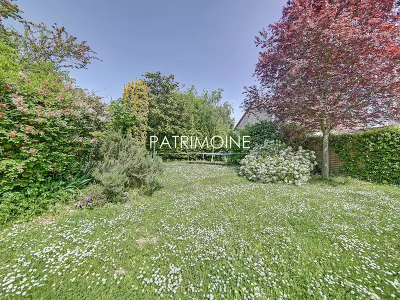Maison, 240 m²