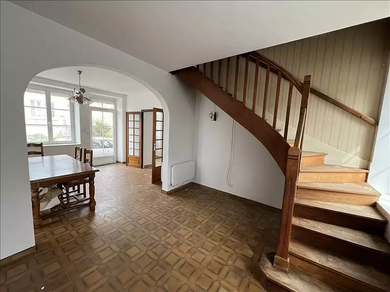 Maison, 99 m²