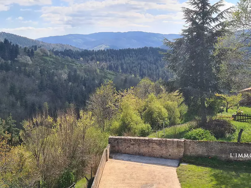 Maison, 307,4 m²