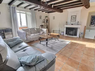 Maison, 161 m²