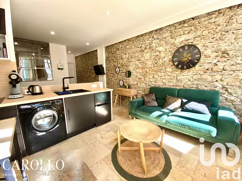 Immeuble, 140 m²