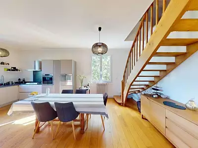 Maison, 227 m²