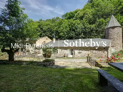 Maison, 375 m²
