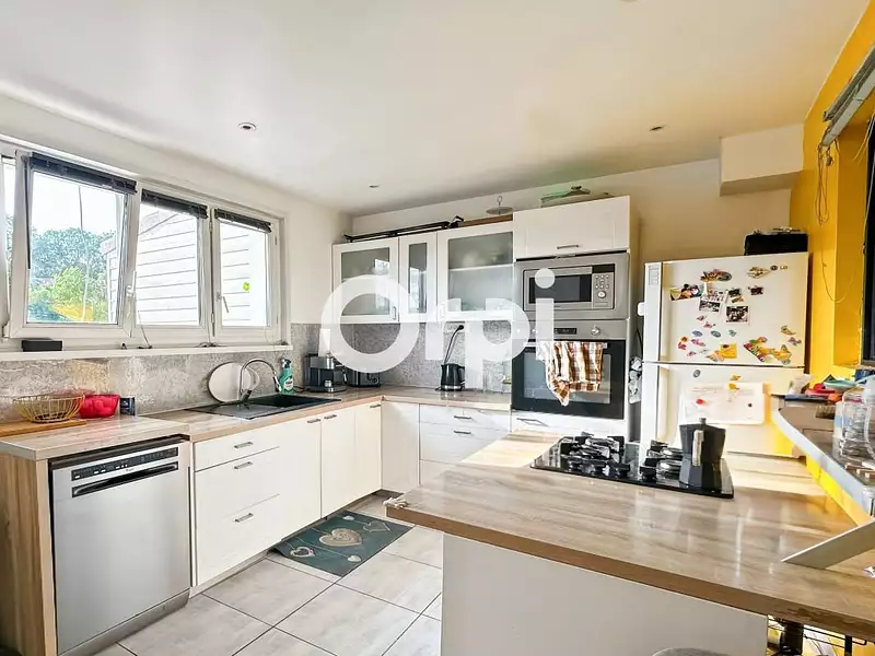 Maison, 99 m²