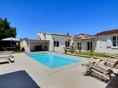 Maison, 240 m²