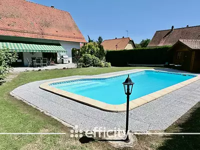 Maison, 216 m²