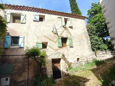 Maison, 221 m²