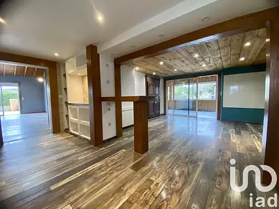 Maison, 250 m²