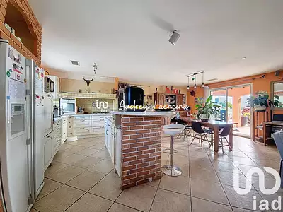 Maison, 168 m²