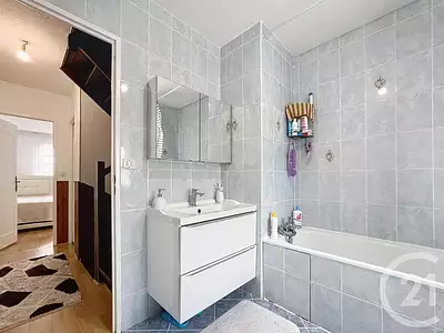 Maison, 111 m²