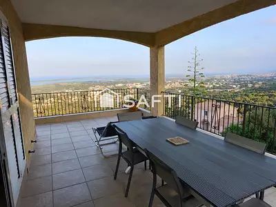 Maison, 112 m²