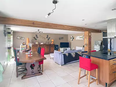 Maison, 141 m²