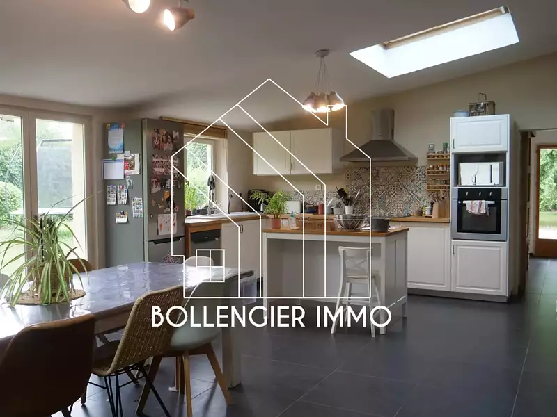 Maison, 145,96 m²
