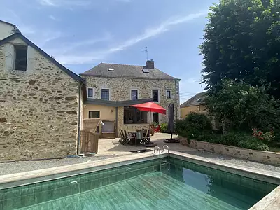 Maison, 245 m²