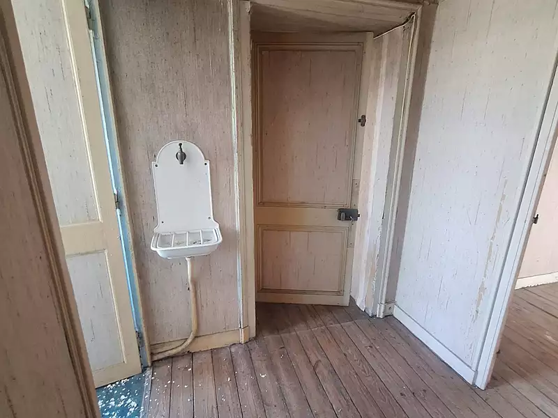 Maison, 240 m²