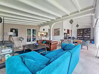 Maison, 163 m²