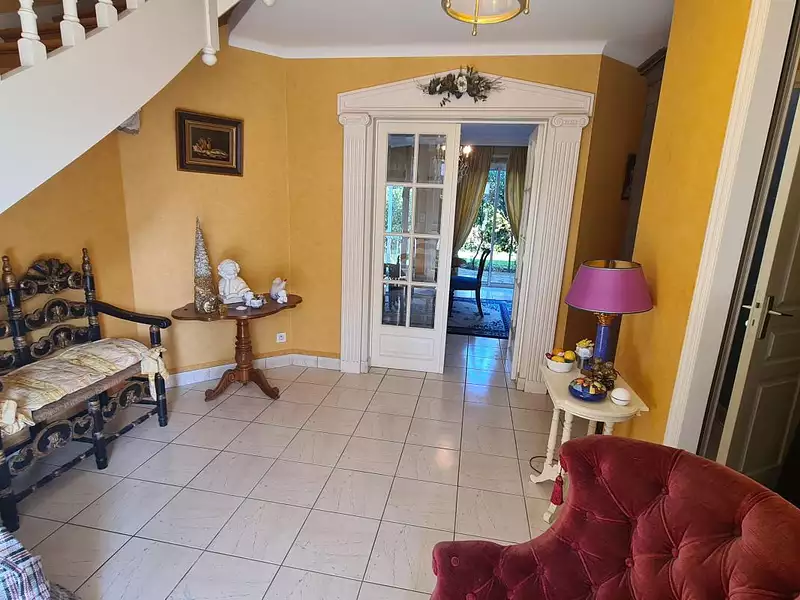 Maison, 220 m²