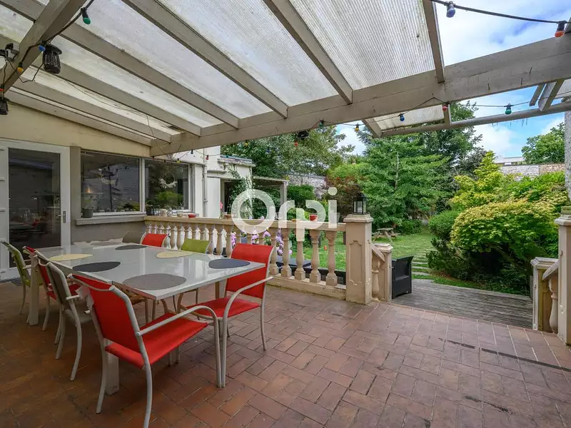 Maison, 466 m²