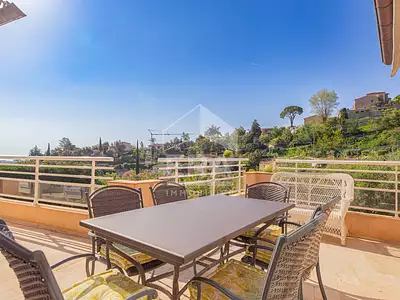 Maison, 220 m²