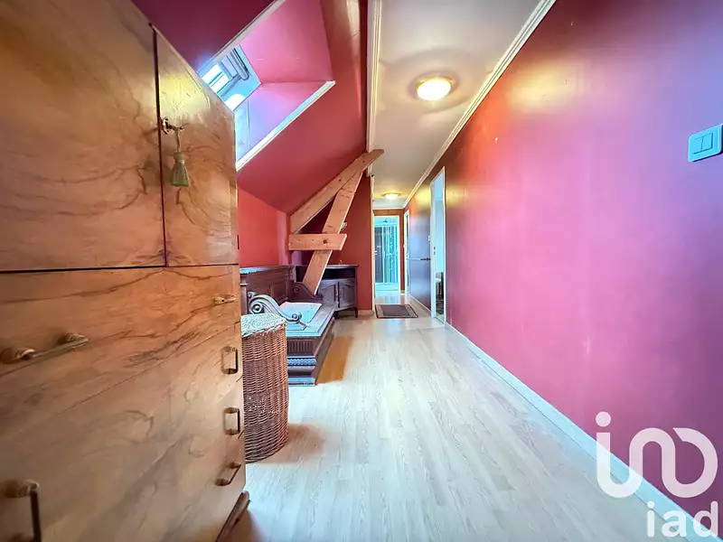 Maison, 215 m²