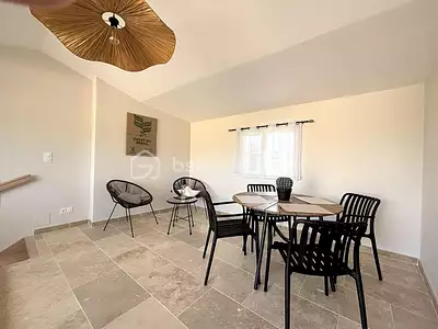 Maison, 94 m²