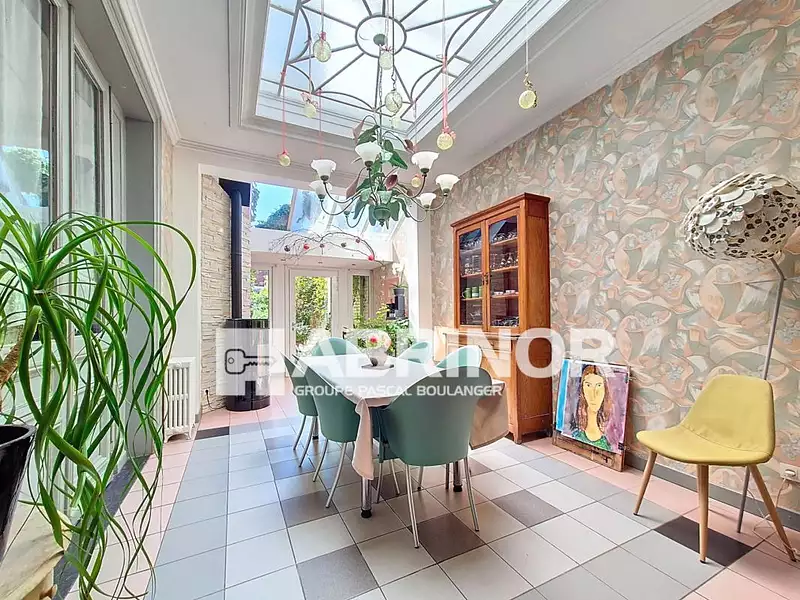 Maison, 220 m²
