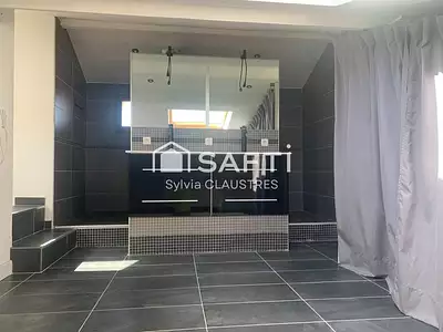 Maison, 353 m²