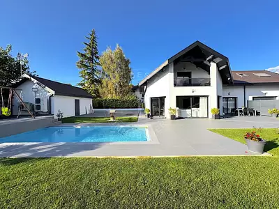 Maison, 315 m²