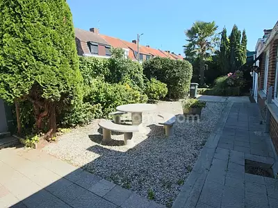 Immeuble, 375 m²