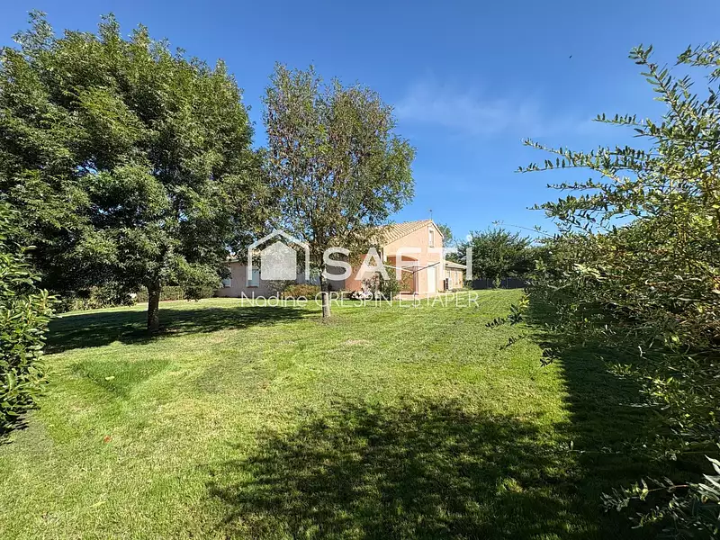 Maison, 151 m²