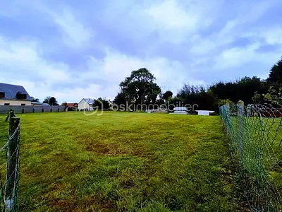 Terrain, 985 m²