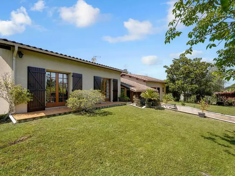 Maison, 144 m²