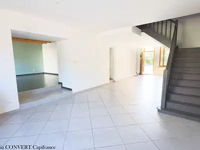 Maison, 211 m²