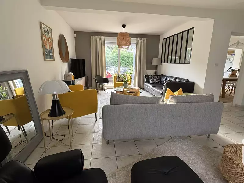 Maison, 153 m²