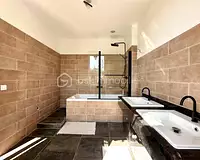 Maison, 257 m²