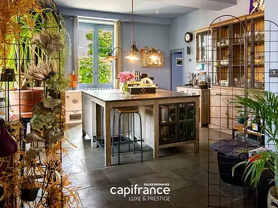 Maison, 468 m²