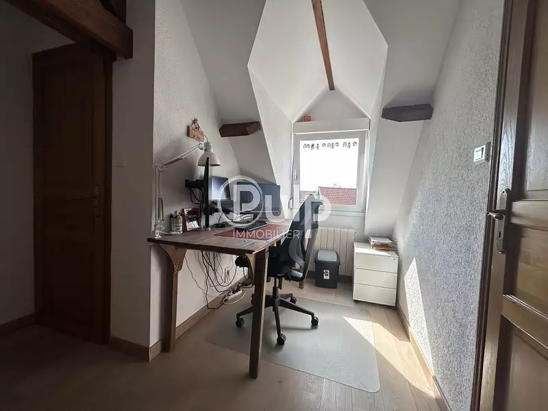 Maison, 141 m²