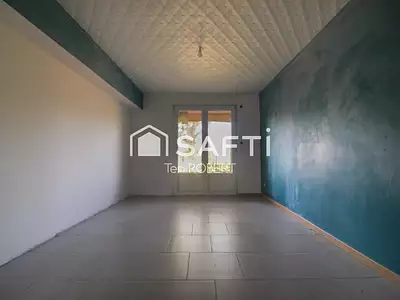Maison, 240 m²