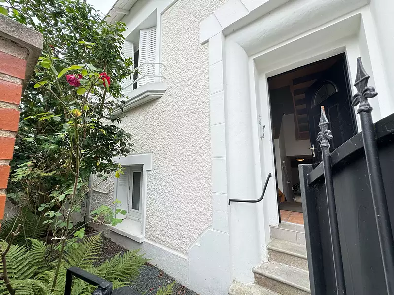 Maison, 239 m²